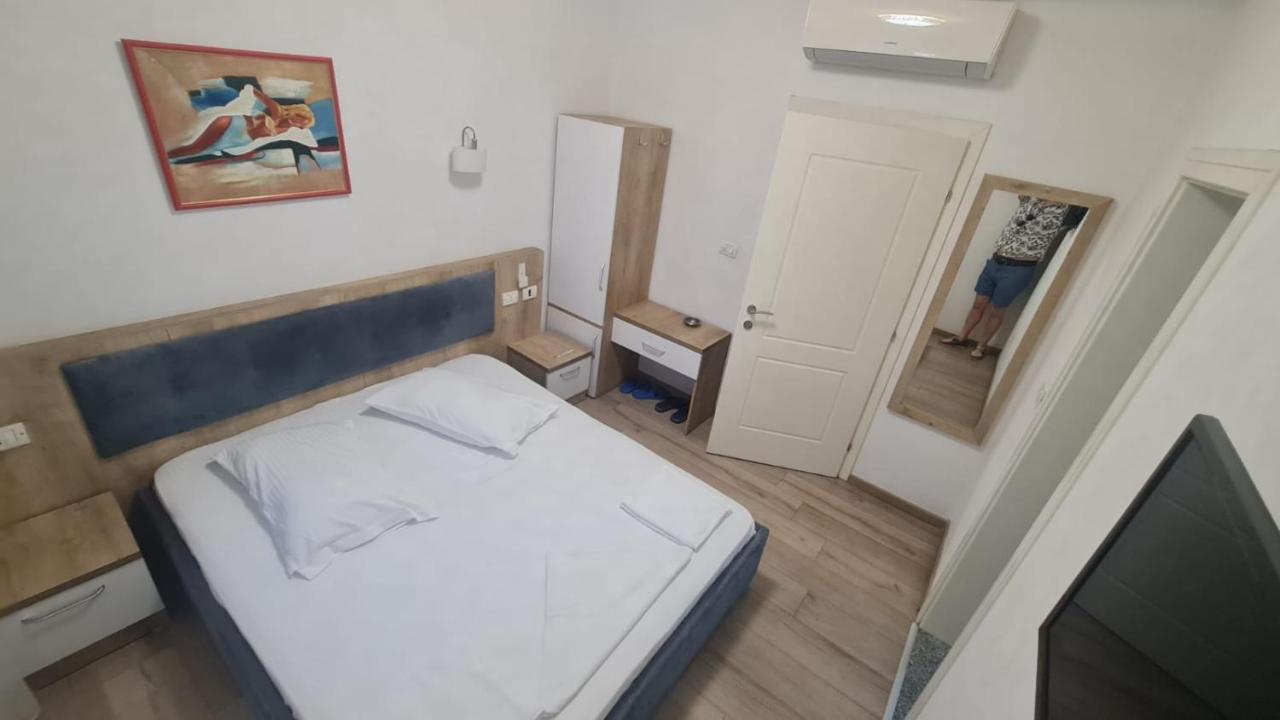 Hotel Darda Kamez Екстериор снимка