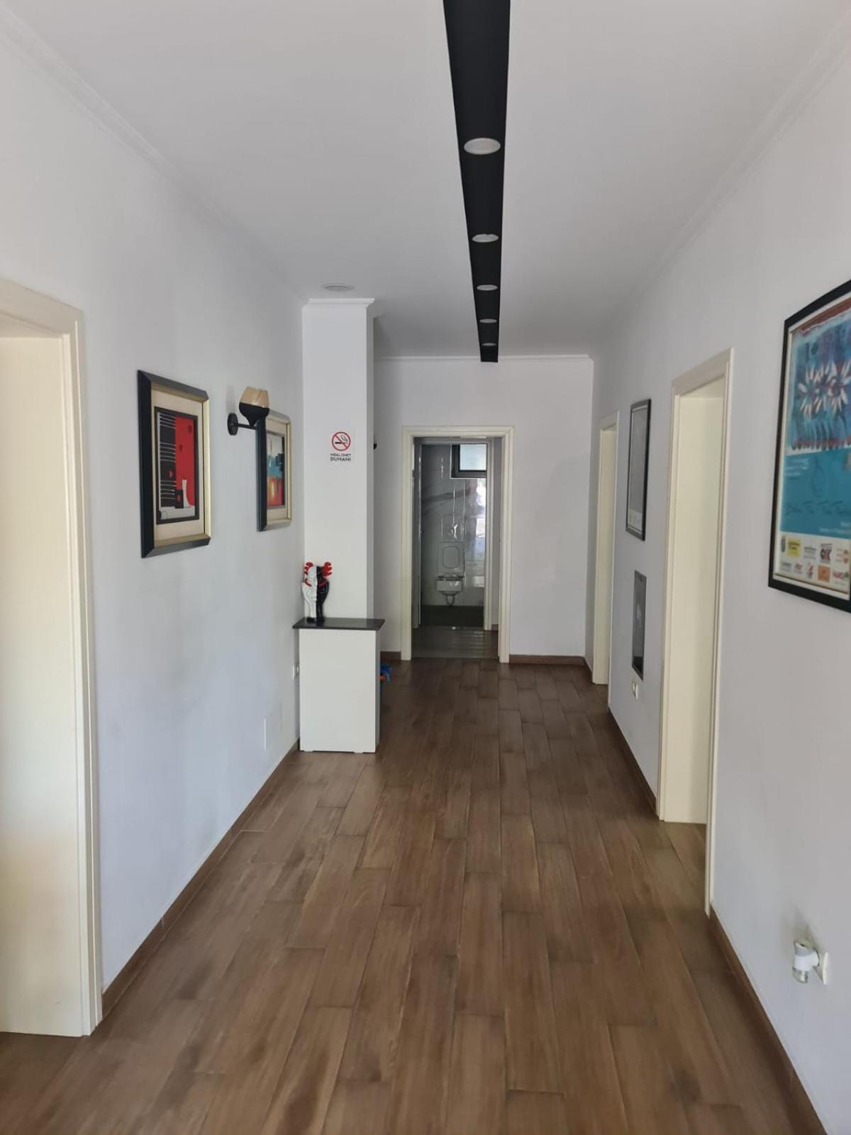Hotel Darda Kamez Екстериор снимка